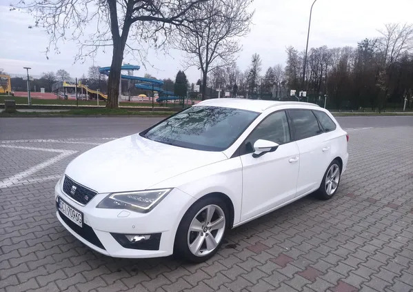 seat Seat Leon cena 44000 przebieg: 134308, rok produkcji 2015 z Żory